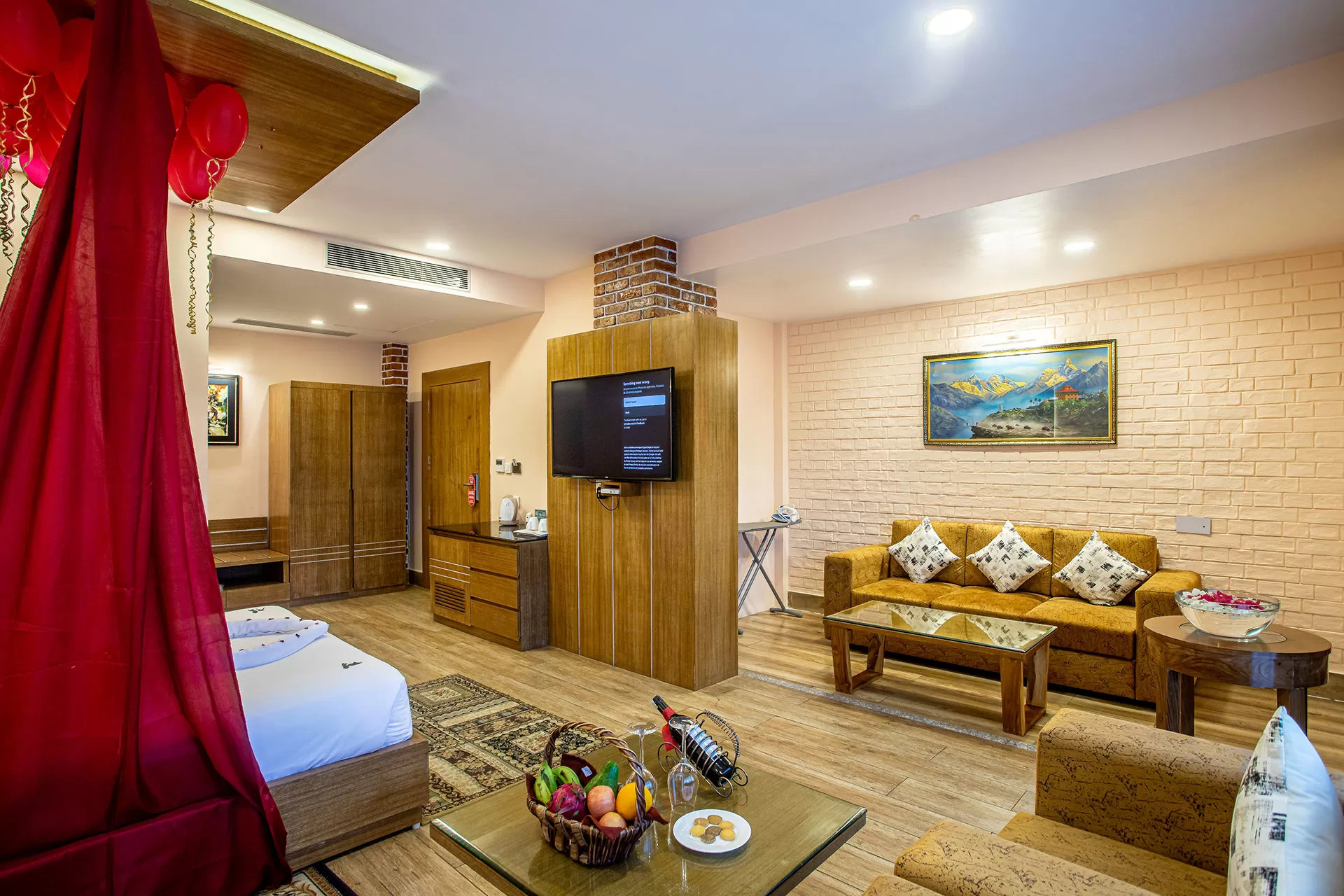 Junior Suite Room